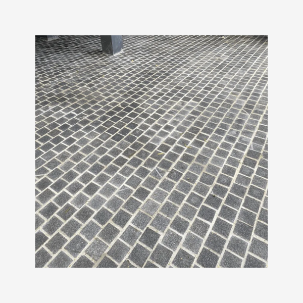 Mountain Black Cobblestone